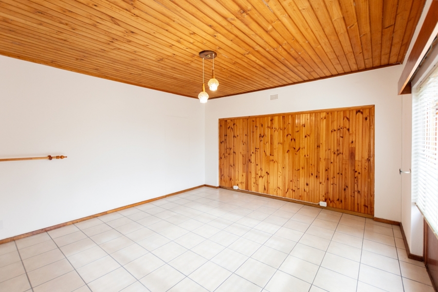 To Let 4 Bedroom Property for Rent in Dwarskersbos Western Cape